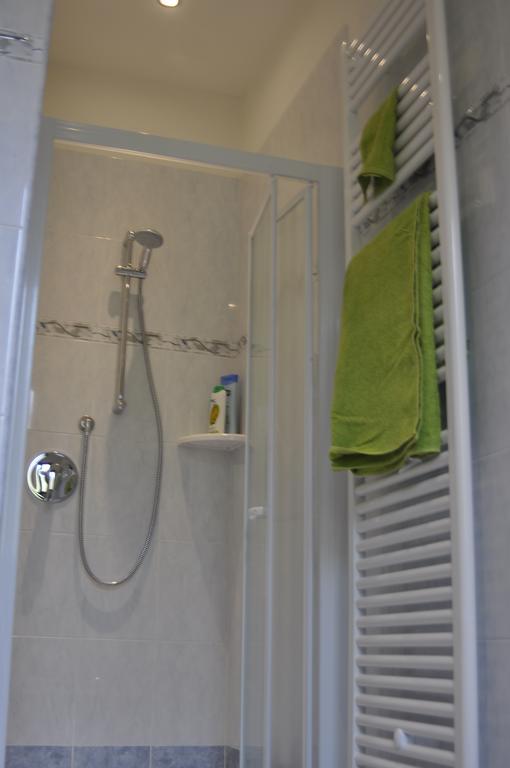 Casa Katia Apartman Lezzeno Kültér fotó